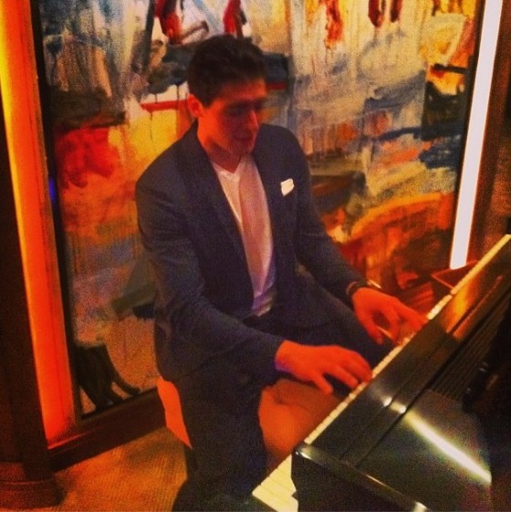 Joffrey Lupul playing piano at the Allen Yacht Party